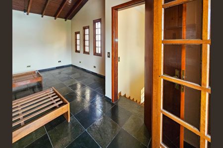 Casa à venda com 350m², 4 quartos e 6 vagasQuarto