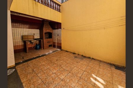 Casa à venda com 350m², 4 quartos e 6 vagasÁrea comum - Churrasqueira
