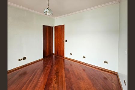 Casa à venda com 350m², 4 quartos e 6 vagasSuíte 1