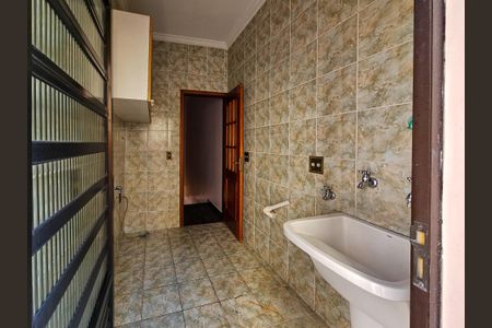 Casa à venda com 350m², 4 quartos e 6 vagasÁrea de Serviço