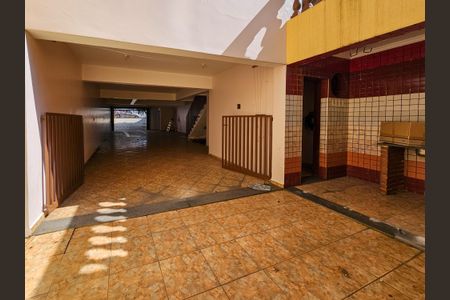 Casa à venda com 350m², 4 quartos e 6 vagasÁrea comum - Churrasqueira