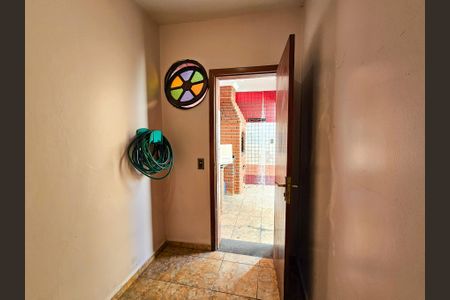 Casa à venda com 350m², 4 quartos e 6 vagasArea de Churrasco - Quartinho