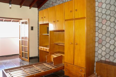 Casa à venda com 350m², 4 quartos e 6 vagasQuarto 