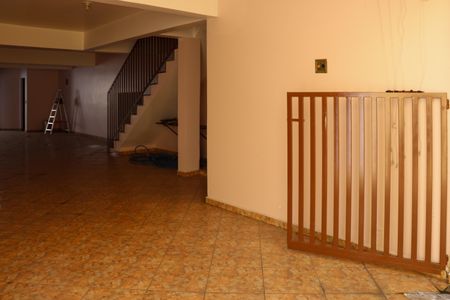 Casa à venda com 350m², 4 quartos e 6 vagasÁrea comum - Churrasqueira