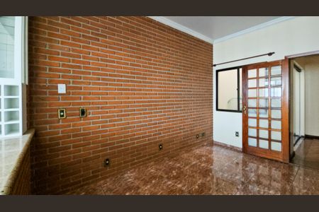 Casa à venda com 350m², 4 quartos e 6 vagasCozinha