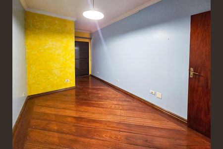 Casa à venda com 350m², 4 quartos e 6 vagasSuíte 2