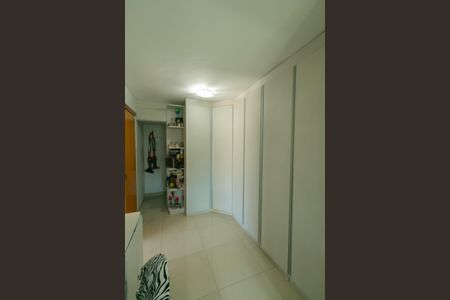 Apartamento à venda com 249m², 4 quartos e 2 vagas