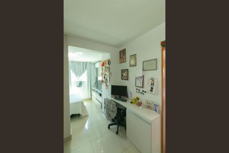 Apartamento à venda com 249m², 4 quartos e 2 vagas