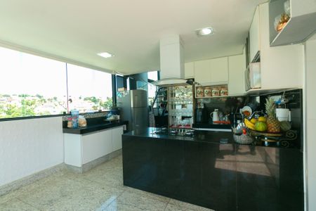 Apartamento à venda com 249m², 4 quartos e 2 vagas
