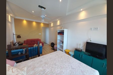 Sala e Quarto de apartamento para alugar com 1 quarto, 48m² em Morro dos Barbosas, São Vicente