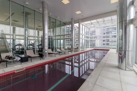 Apartamento à venda com 48m², 1 quarto e 1 vagaPiscina Coberta