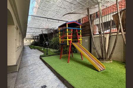 Apartamento à venda com 69m², 2 quartos e 1 vaga Apartamento à venda com 69m², 2 quartos e 1 vagaÁrea comum - Playground