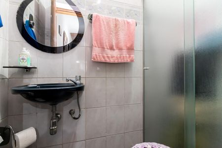 Casa à venda com 95m², 3 quartos e sem vagaBanheiro 2