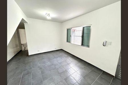 Sala de casa para alugar com 2 quartos, 118m² em Parque Maria Helena, Guarulhos