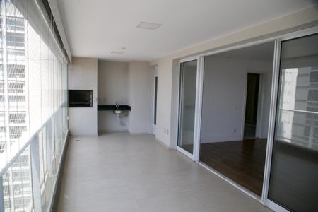 Varanda  de apartamento para alugar com 3 quartos, 134m² em Cidade Monções, São Paulo
