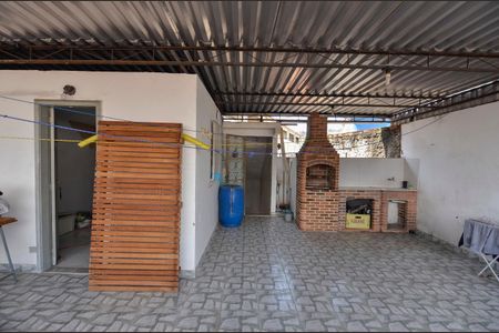 Casa à venda com 78m², 2 quartos e 1 vagaTerraço