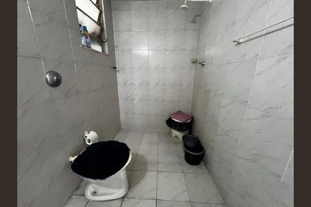 Casa à venda com 78m², 2 quartos e 1 vagaBanheiro de serviço