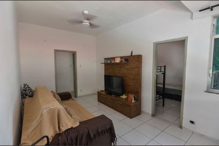 Casa à venda com 78m², 2 quartos e 1 vagaSala