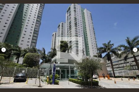 Apartamento à venda com 112m², 3 quartos e 2 vagas Apartamento à venda com 112m², 3 quartos e 2 vagasFachada