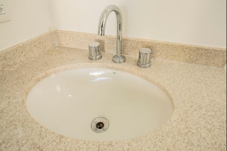 Apartamento à venda com 78m², 3 quartos e 1 vagaBanheiro da Suíte