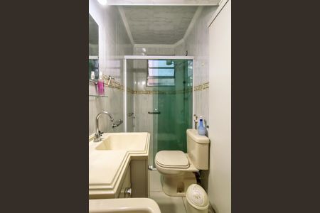 Studio para alugar com 28m², 0 quarto e sem vaga Studio para alugar com 28m², 0 quarto e sem vagaBanheiro