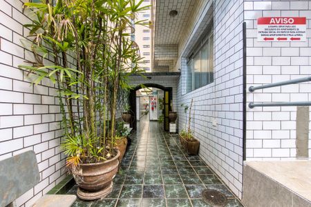 Studio para alugar com 28m², 0 quarto e sem vaga Studio para alugar com 28m², 0 quarto e sem vagaHall de entrada