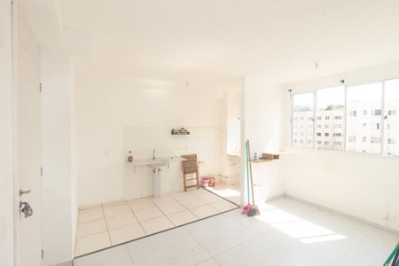Apartamento para alugar com 45m², 2 quartos e sem vaga Apartamento para alugar com 45m², 2 quartos e sem vagaSala/Cozinha