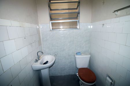 Casa para alugar com 58m², 1 quarto e sem vagaBanheiro