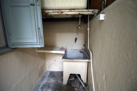 Casa para alugar com 58m², 1 quarto e sem vagaÁrea de Serviço