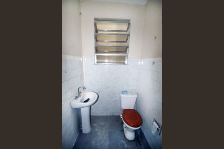 Casa para alugar com 58m², 1 quarto e sem vagaBanheiro