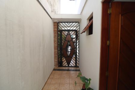 Casa à venda com 158m², 3 quartos e 2 vagasCorredor