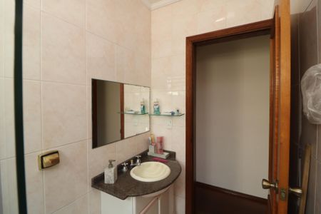 Casa à venda com 158m², 3 quartos e 2 vagasBanheiro