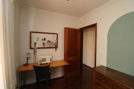 Casa à venda com 158m², 3 quartos e 2 vagasQuarto