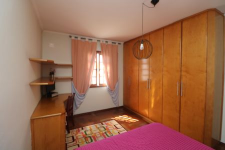 Casa à venda com 158m², 3 quartos e 2 vagasQuarto 2