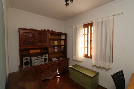 Casa à venda com 158m², 3 quartos e 2 vagasQuarto