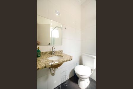 Apartamento à venda com 62m², 2 quartos e 1 vagaBanheiro da suíte 01