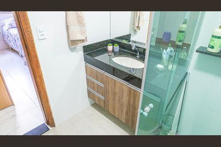 Apartamento à venda com 105m², 3 quartos e 1 vaga Apartamento à venda com 105m², 3 quartos e 1 vagasuite