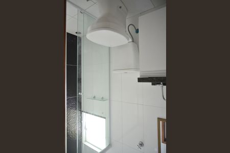 Casa para alugar com 130m², 3 quartos e 2 vagasBanheiro Social