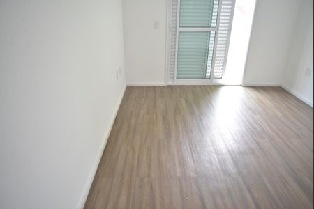 Casa para alugar com 130m², 3 quartos e 2 vagasQuarto Suíte