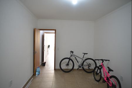 Casa para alugar com 130m², 3 quartos e 2 vagasQuarto 3