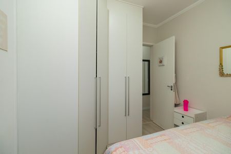 Apartamento à venda com 64m², 3 quartos e 1 vagaQuarto 2