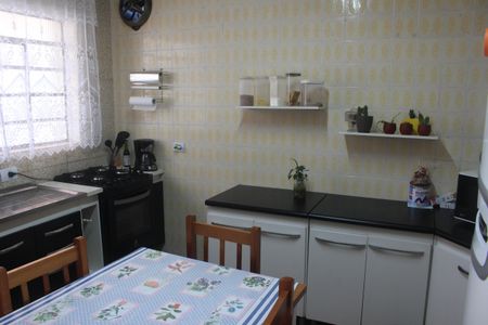 Casa à venda com 170m², 4 quartos e 3 vagasCozinha 2