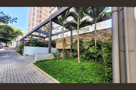 Apartamento para alugar com 42m², 1 quarto e 1 vaga Apartamento para alugar com 42m², 1 quarto e 1 vagaFachada