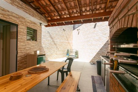 Casa à venda com 136m², 3 quartos e 1 vagaÁrea Externa - Churrasqueira 