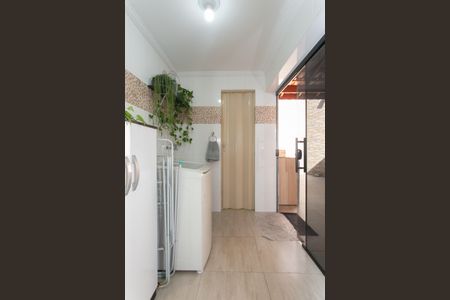 Casa à venda com 136m², 3 quartos e 1 vagaÁrea de Serviço 
