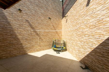 Casa à venda com 136m², 3 quartos e 1 vagaÁrea Externa - Churrasqueira 