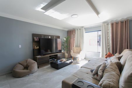 Sala de casa à venda com 3 quartos, 136m² em Vila Norma, São Paulo