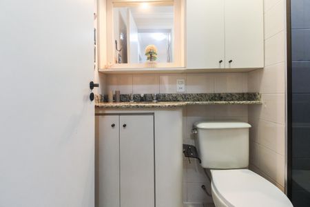 Apartamento para alugar com 85m², 3 quartos e 2 vagasBanheiro Social 
