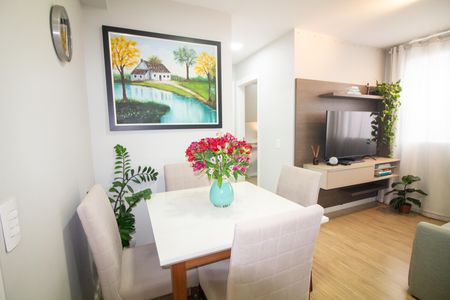 Apartamento à venda com 44m², 2 quartos e 1 vaga Apartamento à venda com 44m², 2 quartos e 1 vagaSala de Jantar