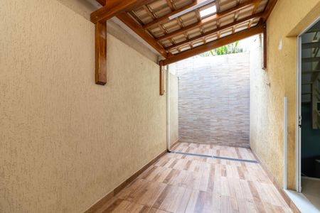 Casa de condomínio à venda com 164m², 3 quartos e 2 vagas Casa de condomínio à venda com 164m², 3 quartos e 2 vagasÁrea de Serviço